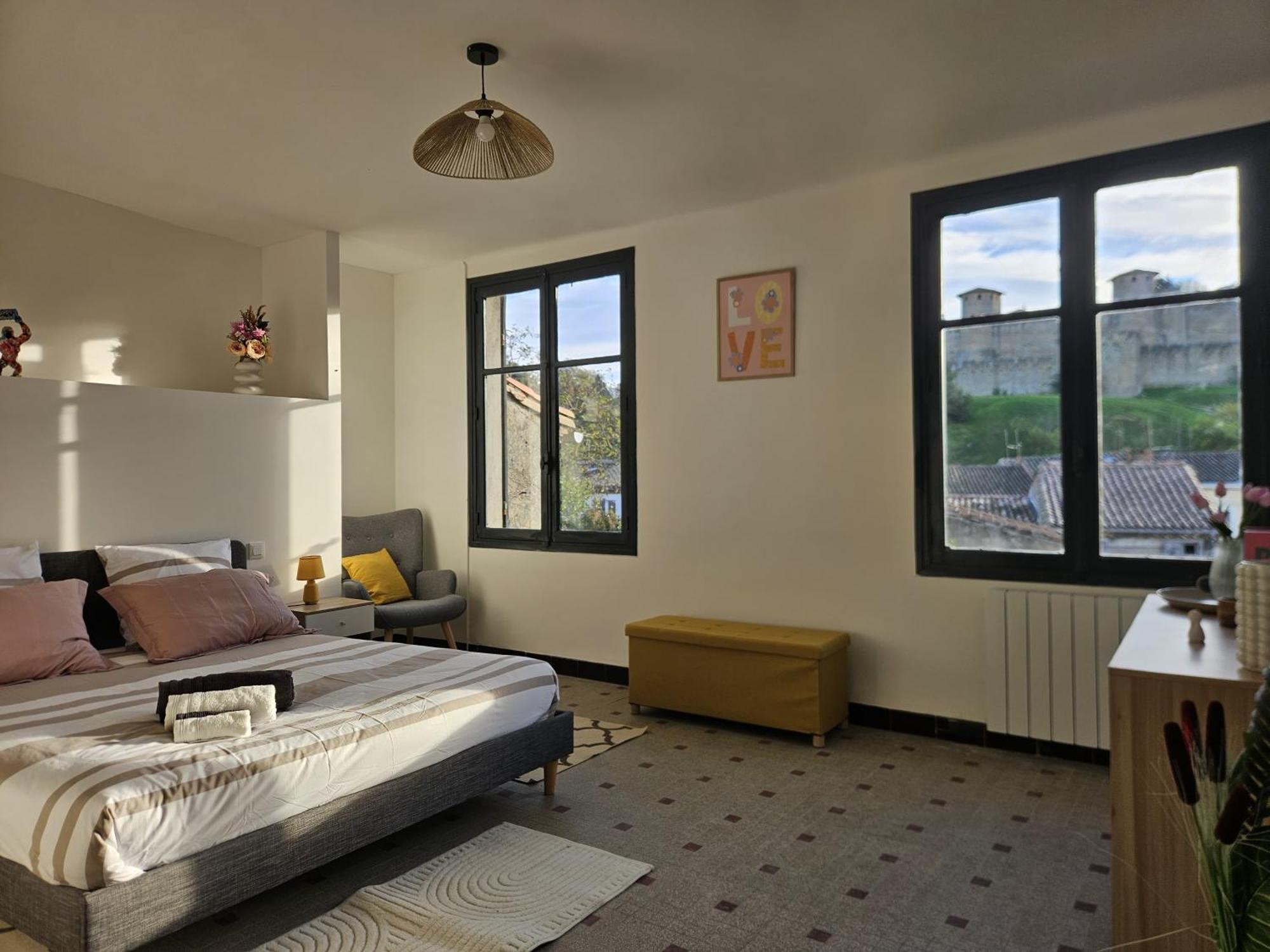 Vue Cite Medievale Castel View Каркасон Екстериор снимка
